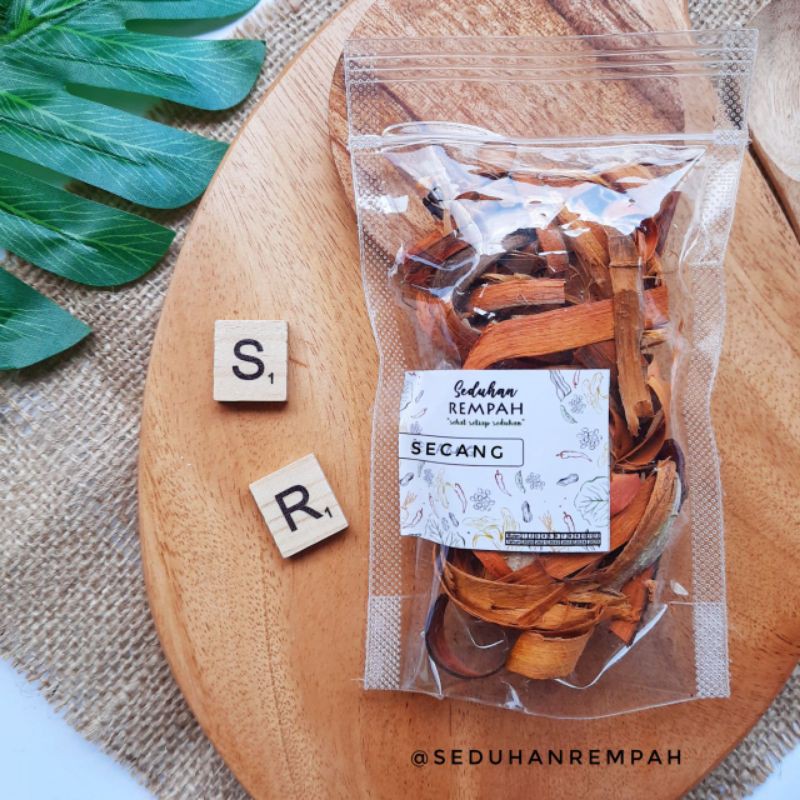 

Kayu Secang / Secang Serut Kering / Sappan Wood