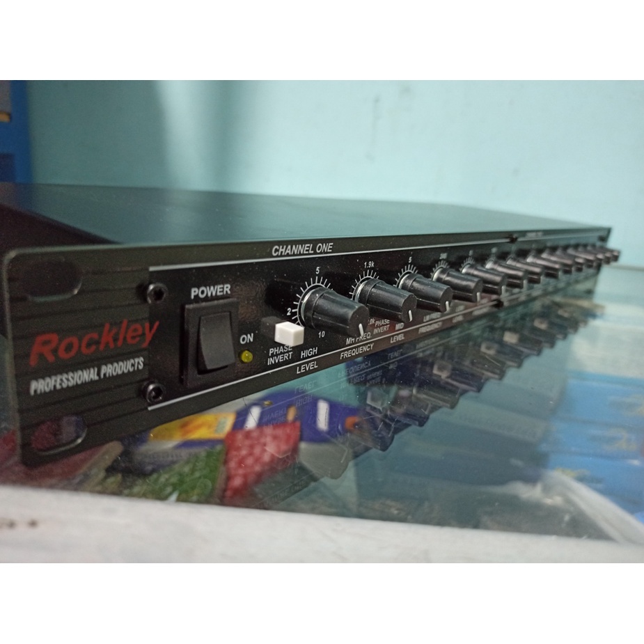 CROSSOVER ROCKLEY 224XL SUB 4 WAY STEREO (RUMAH) PROFESIONAL