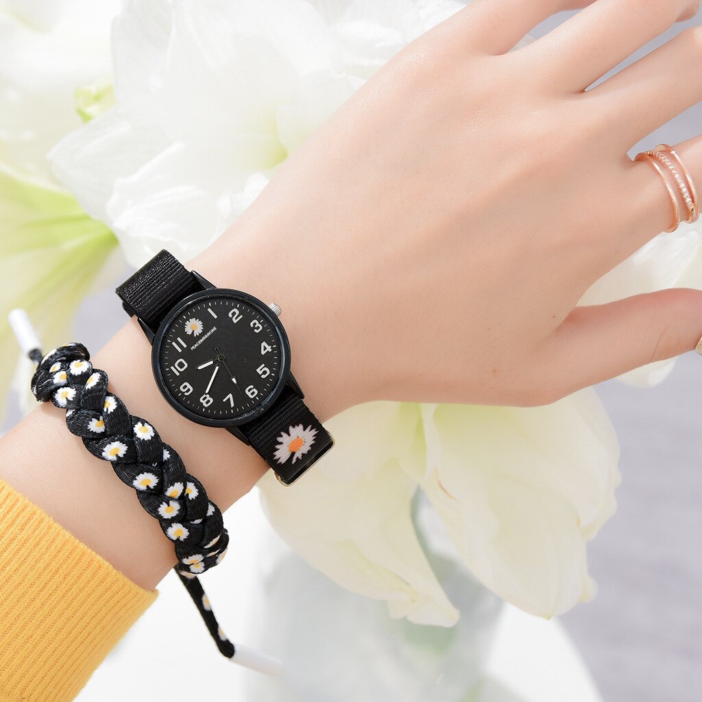 OVERFLOWS.ID Jam Tangan Analog Wanita Model Bulat Bunga Jam Analog Daisy Hitam Import Murah-8