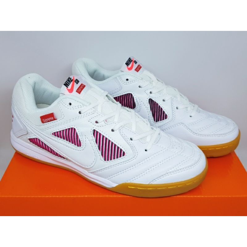 Sepatu Futsal-Nike 5 Gato LTR White Gym Red