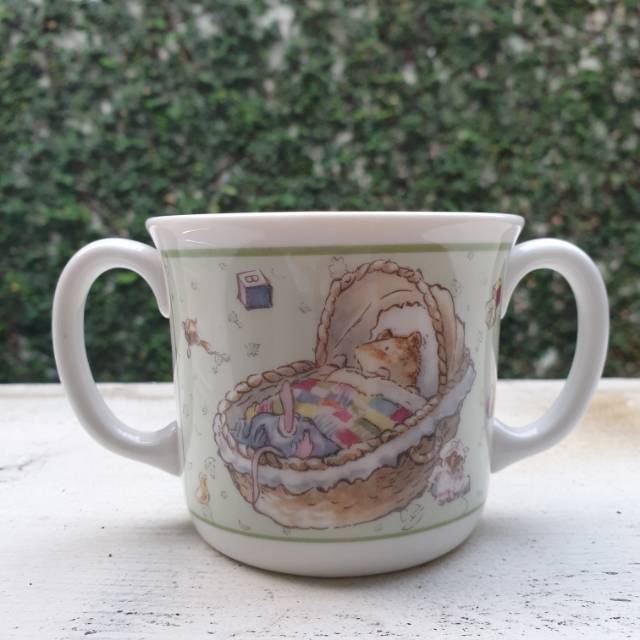 Cangkir Brambly Baby