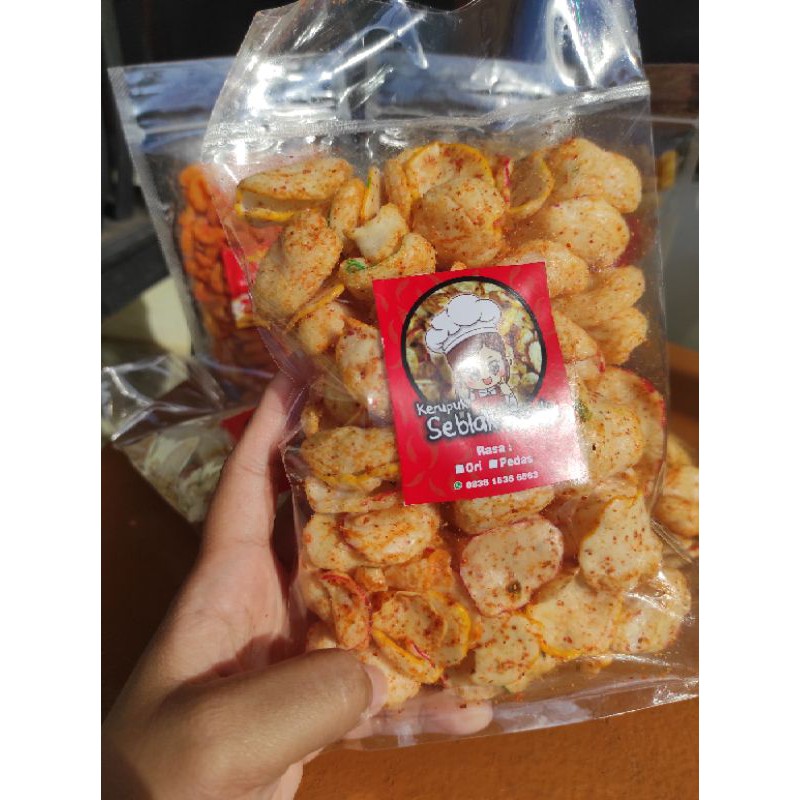 

KRUPUK KERUPUK SEBLAK KRIUK KERING PEDAS KHAS CIAMIS kemasan besar