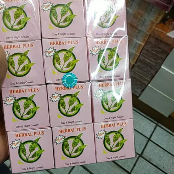 

✱ [12set] CREAM HERBAL PLUS DAY & NIGHT ASLI ✴