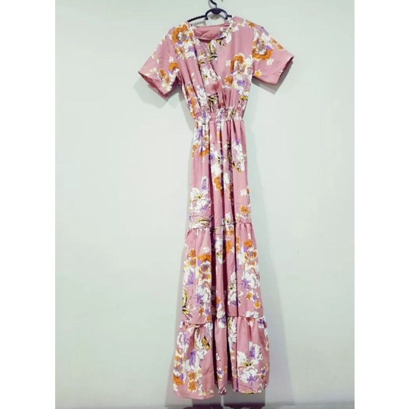 Dress bunga pink