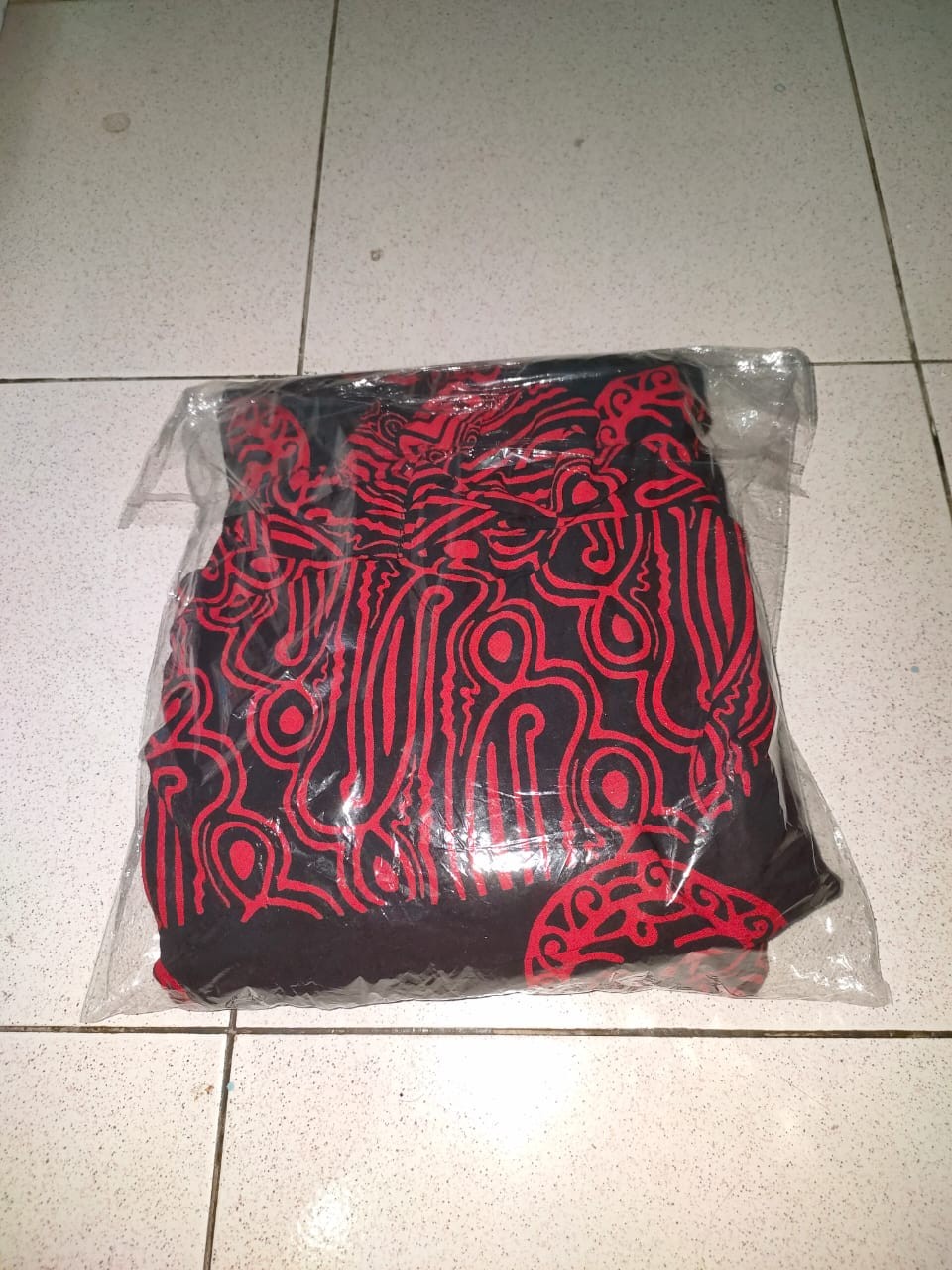 Setelan Batik Wanita Cardigan Dan Celana Panjang Batik Modern Motif Doll Boneka