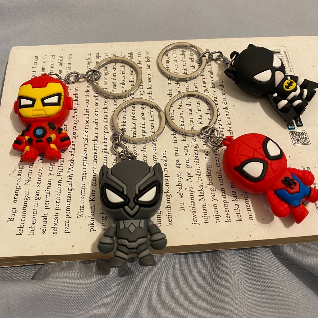 GANTUNGAN KUNCI SUPERHERO AVENGER MODEL TERBARU ADA 4 KARAKTER LENGKAP KEYCHAIN HERO BENTUK TERBARU UNIK LUCU BISA GROSIR DAN COD BEST PREMIUM QUALITY