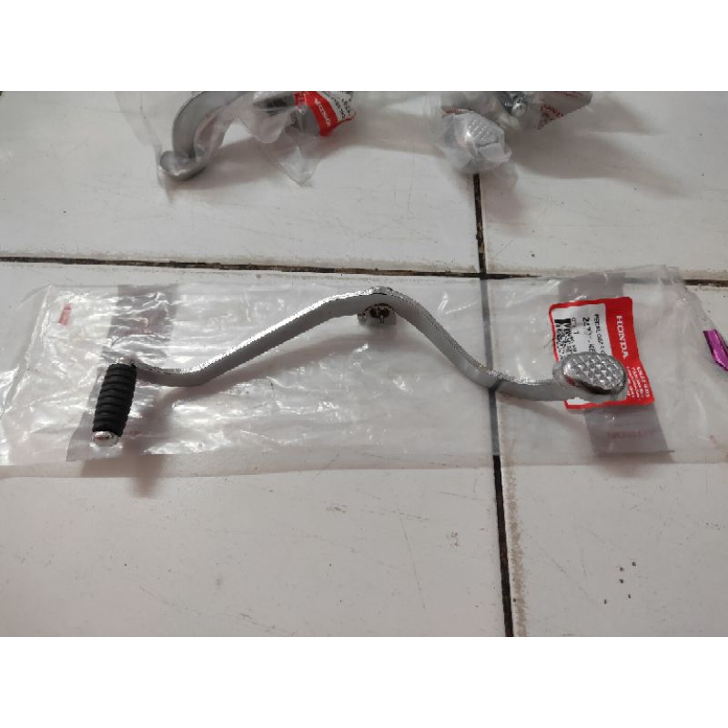 pedal gigi gl Megapro Primus original