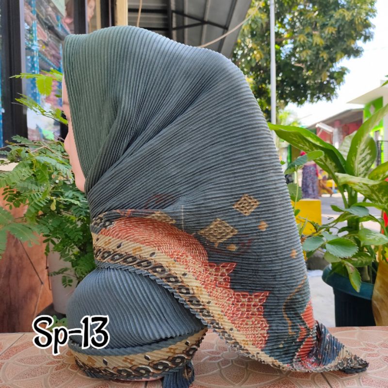 SEGIEMPAT PLISKET MOTIF / JILBAB SEGIEMPAT PLISKET / SEGIEMPAT VOAL / SEGI EMPAT PLISKET / VOAL MOTIF / JILBAB PLISKET-Sp-13