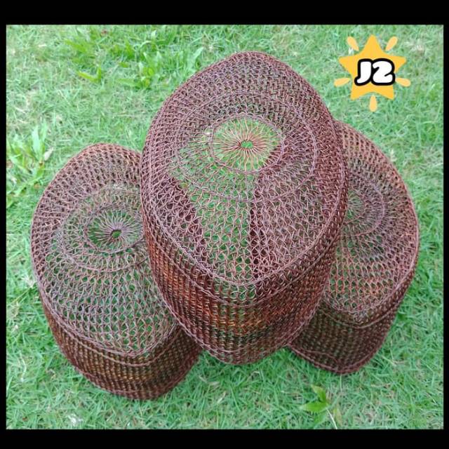 Peci akar jangang . peci jangang . khas kalimantan . kualitas no .03