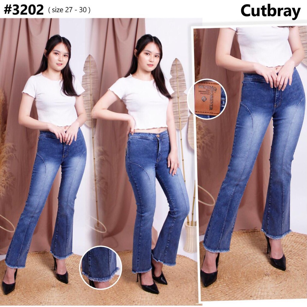 Celana Panjang Jeans Wanita Highwaist Cutbray Tulang Rawis 27-30 Bisa Bayar Ditempat(COD)