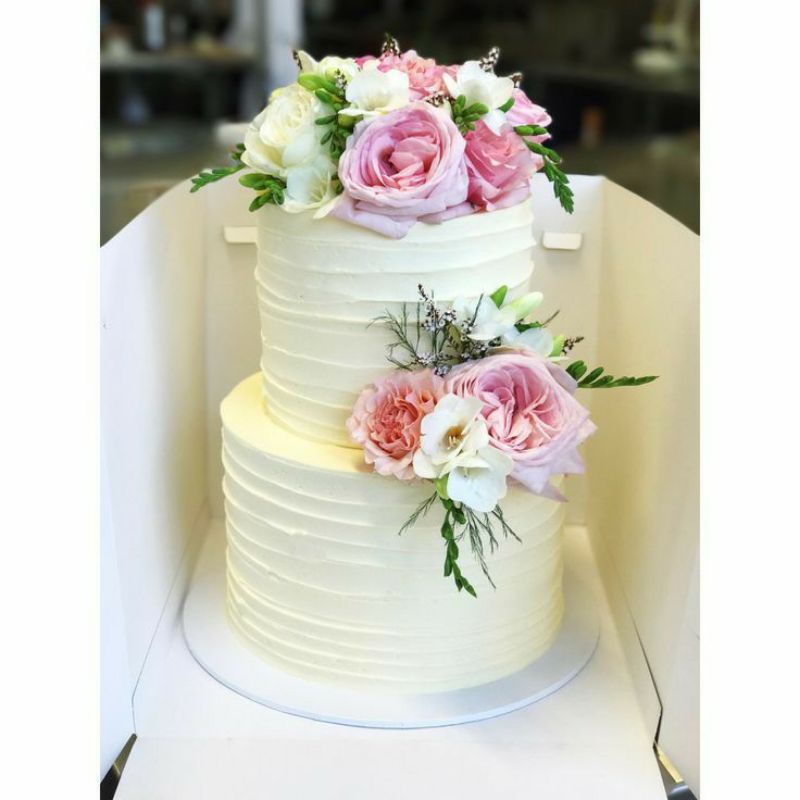 

weding cake simple 2 tier full cake deaign sesuai iklan
