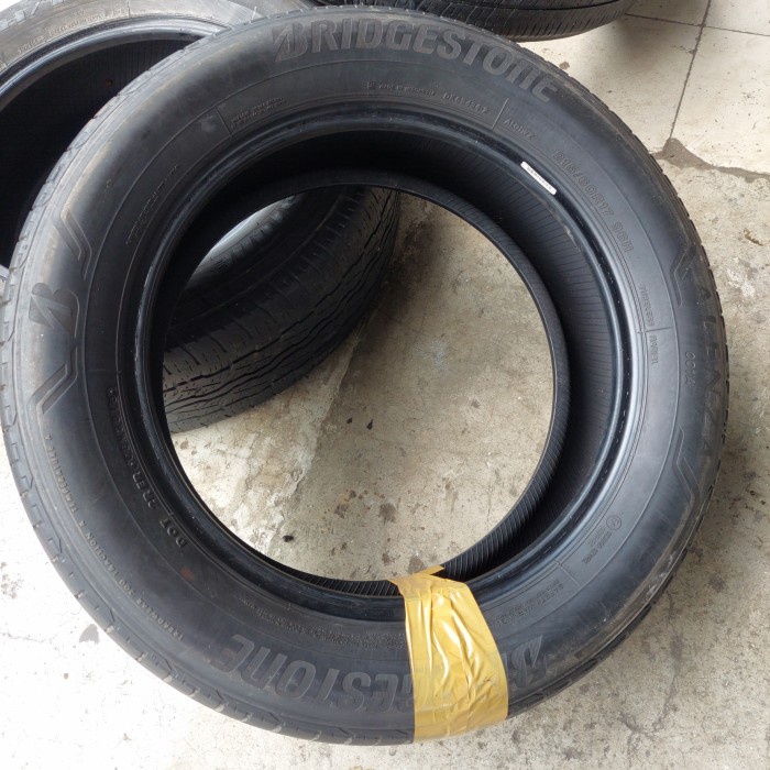 BAN BRIDGESTONE ALENZA⁰⁰¹A 215/60 R17