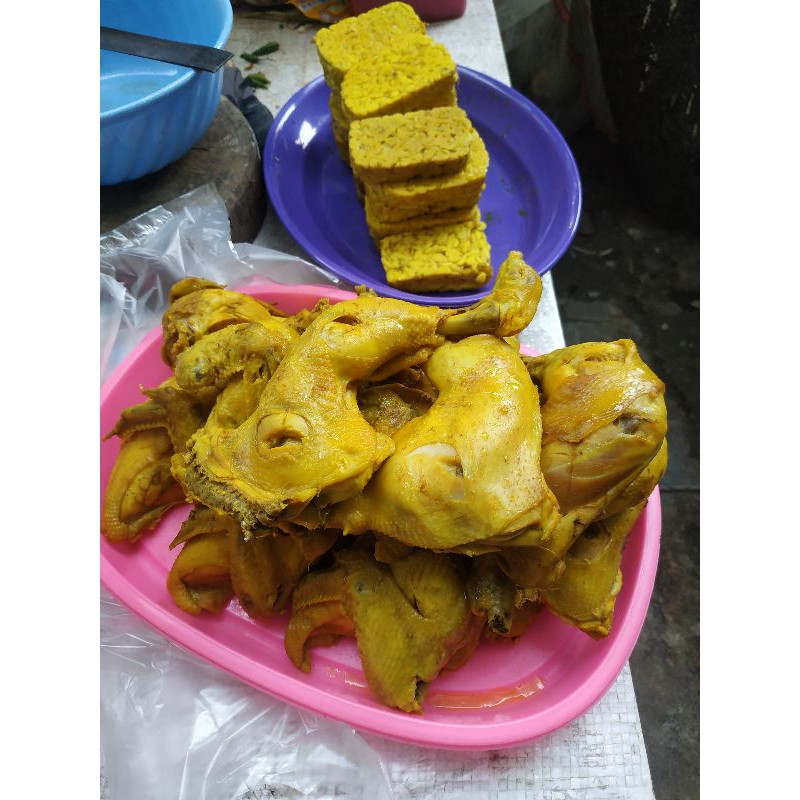 

Ayam Frozzen pilih dada atau paha