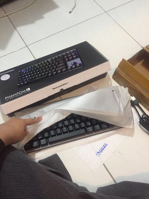 Tecware Phantom L Low Profile Mechanical Gaming Keyboard