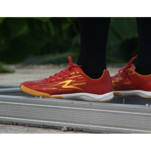 Accelerator lightspeed Reborn maroon