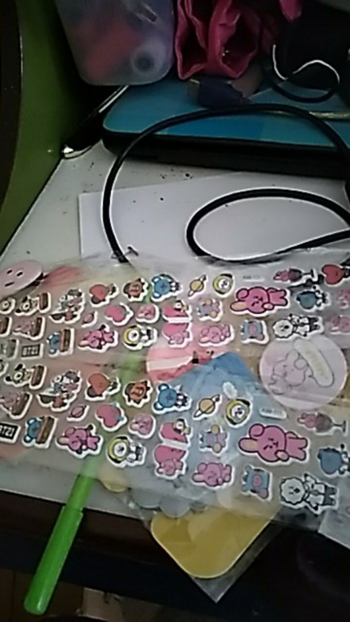 Stiker Anak Timbul Bts Bt21