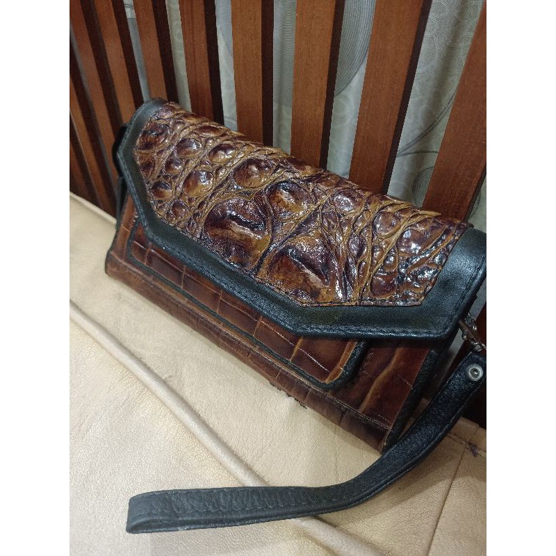 dompet clutch kulit buaya asli second