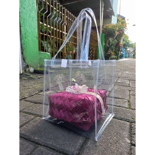 

Tas Mika Bening BOX KFC 20×15×20