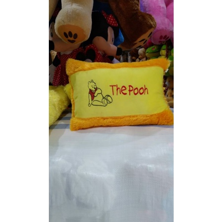 bantal teh pooh