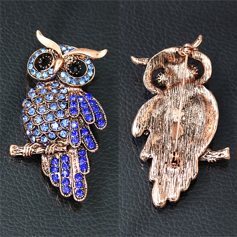 Bros Pin Bentuk Burung Hantu Warna Emas Aksen Berlian Imitasi Biru Gaya Vintage Untuk Pernikahan