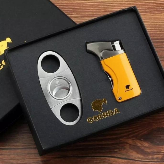 

C0H1B4 Accessories Set With Gift Box [ Cutter & Lighter ]