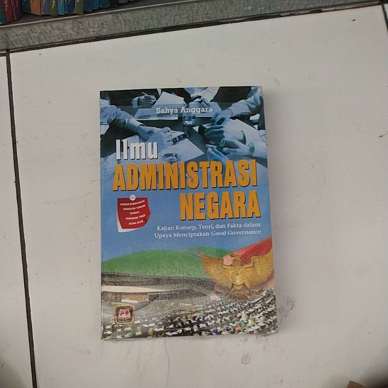 buku ilmu administrasi negara