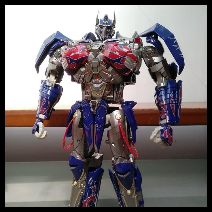 ut challenger optimus prime