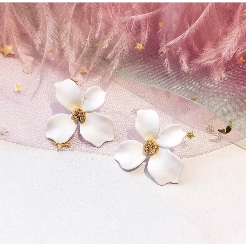 Anting Wanita Tusuk Gaya Korea Motif Kelopak Bunga Lucu Flower Petal Earrings-7
