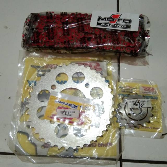 GIR SET SSS GEAR PAKET 415  RANTAI MOTO 1 WARNA MOTOR KAWASAKI NINJA R NINJA RR