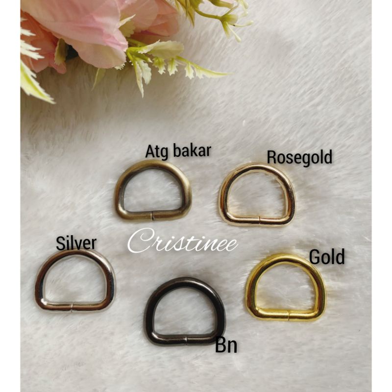 Ring D ukuran 2,5cm ( 12pcs)