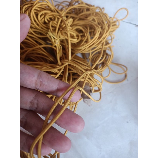 tali bulat elastis tali string elastis/tali karet bulat  3mm 13 warna( permeter)-Kuning 3