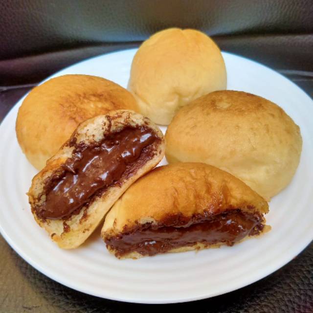 

Donat isi cokelat Ageta