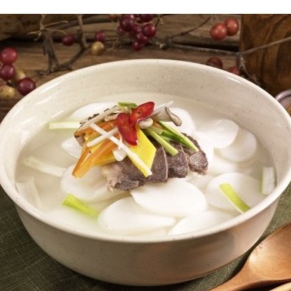 

Korean Tteok guk Tteok Sliced Fresh 500Gr HALAL - Kue Beras Korea Untuk Soup Korea 500Gr