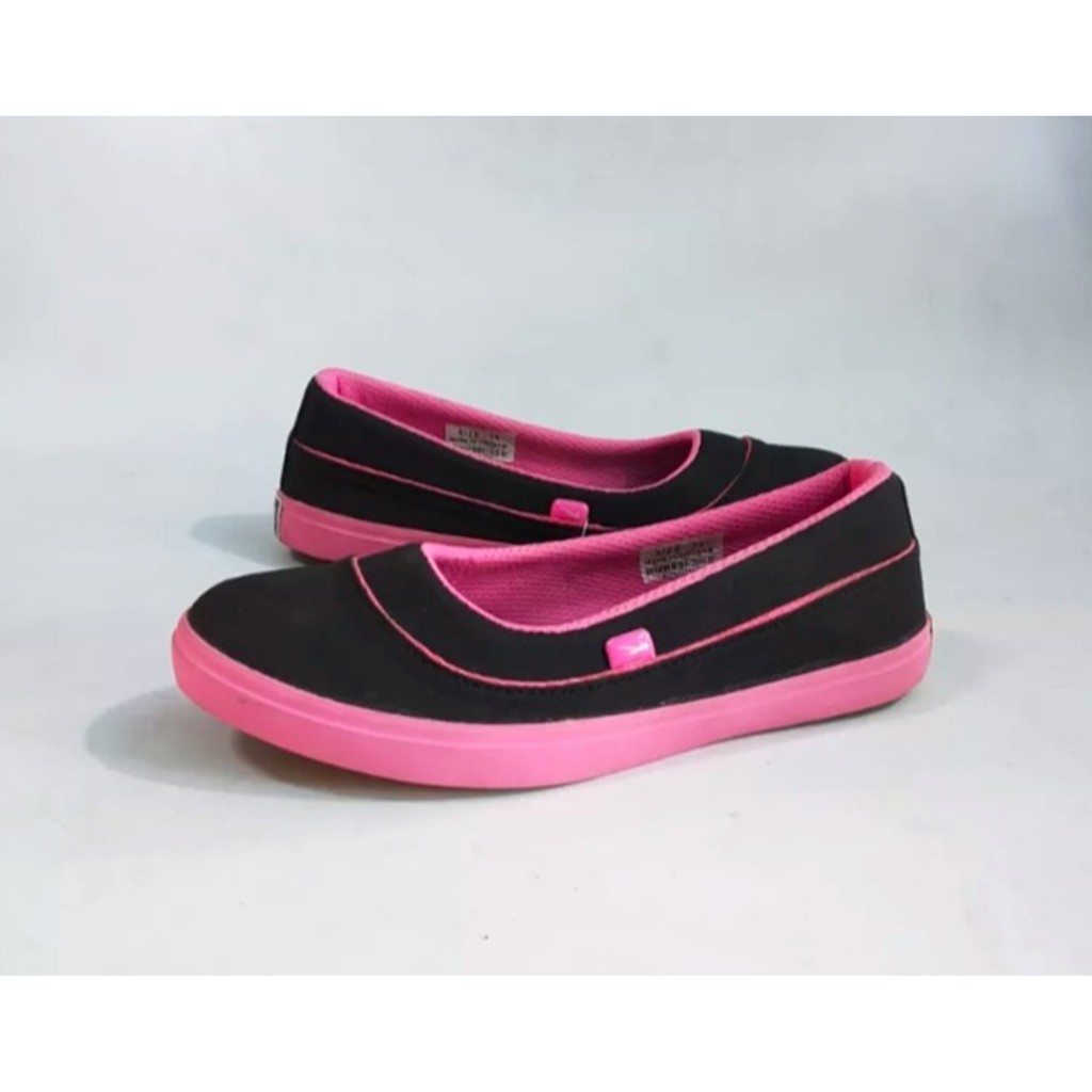 SEPATU WANITA SLIP ON 05 HITAM PINK/SEPATU KERJA/SEPATU KULIAH/SEPATU SANTAI/SEPATU HIJABERS