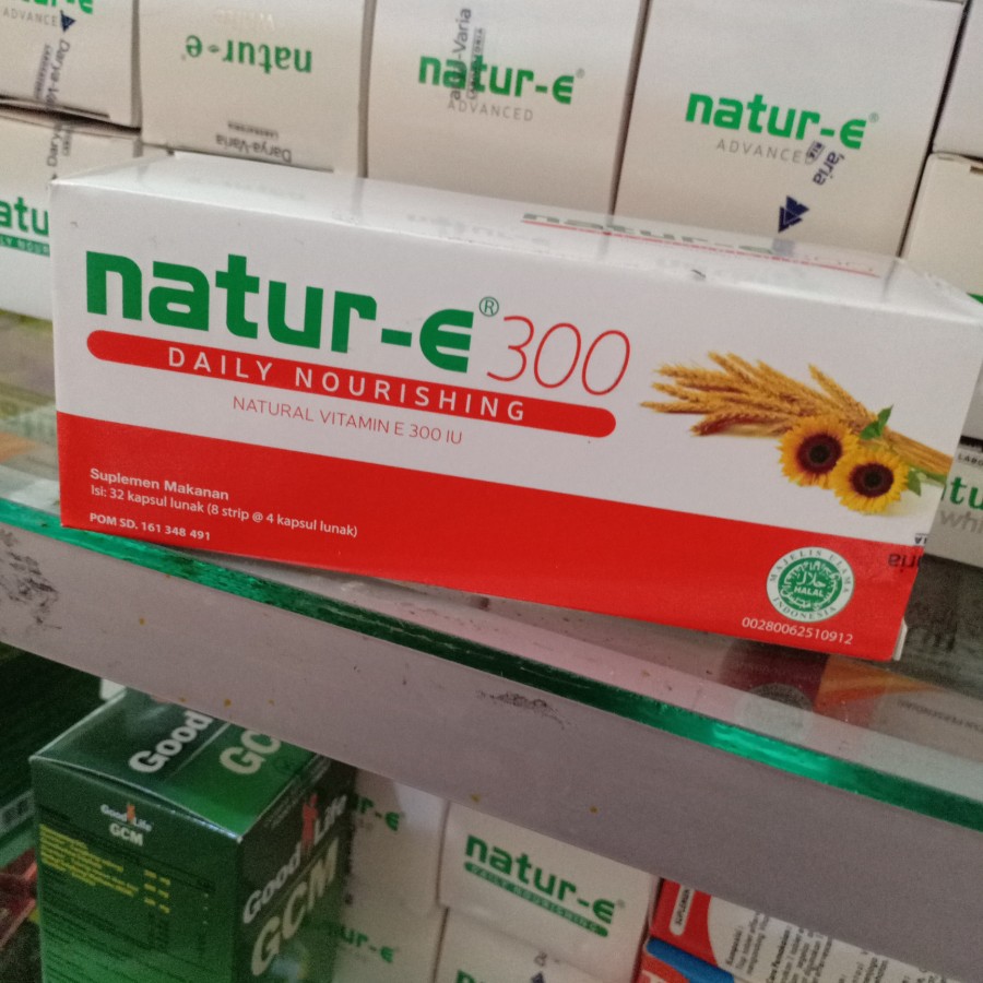 BIG SALE!! Natur-E Daily Nourishing 300 Iu Isi 32 Soft Kapsul