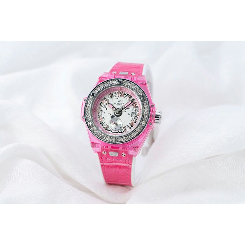 jam tangan wanitaHublot rubber body transparan