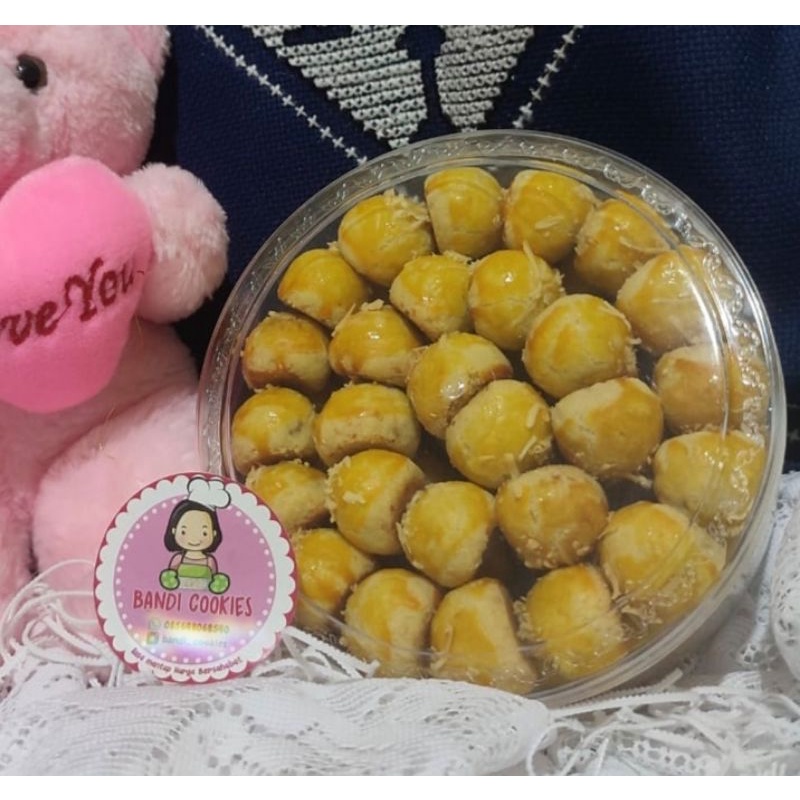 

KUE NASTAR KEJU 500 GRAM BANDI COOKIES