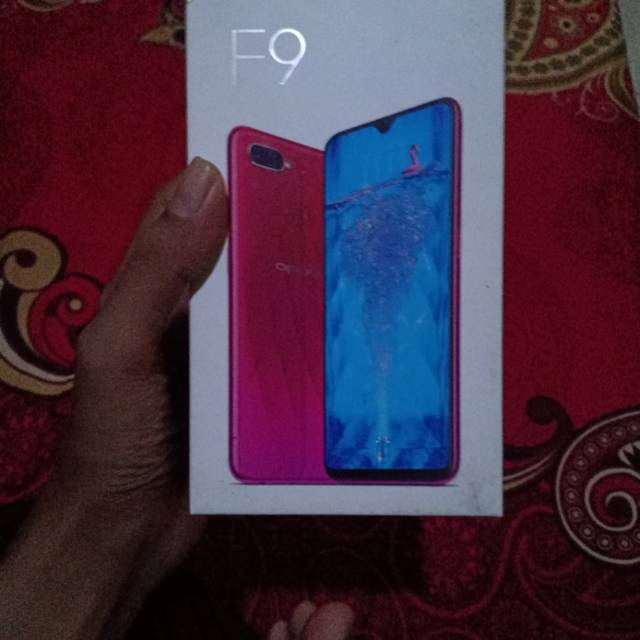 OPPO F9 RAM 6GB INTERNAL 64GB