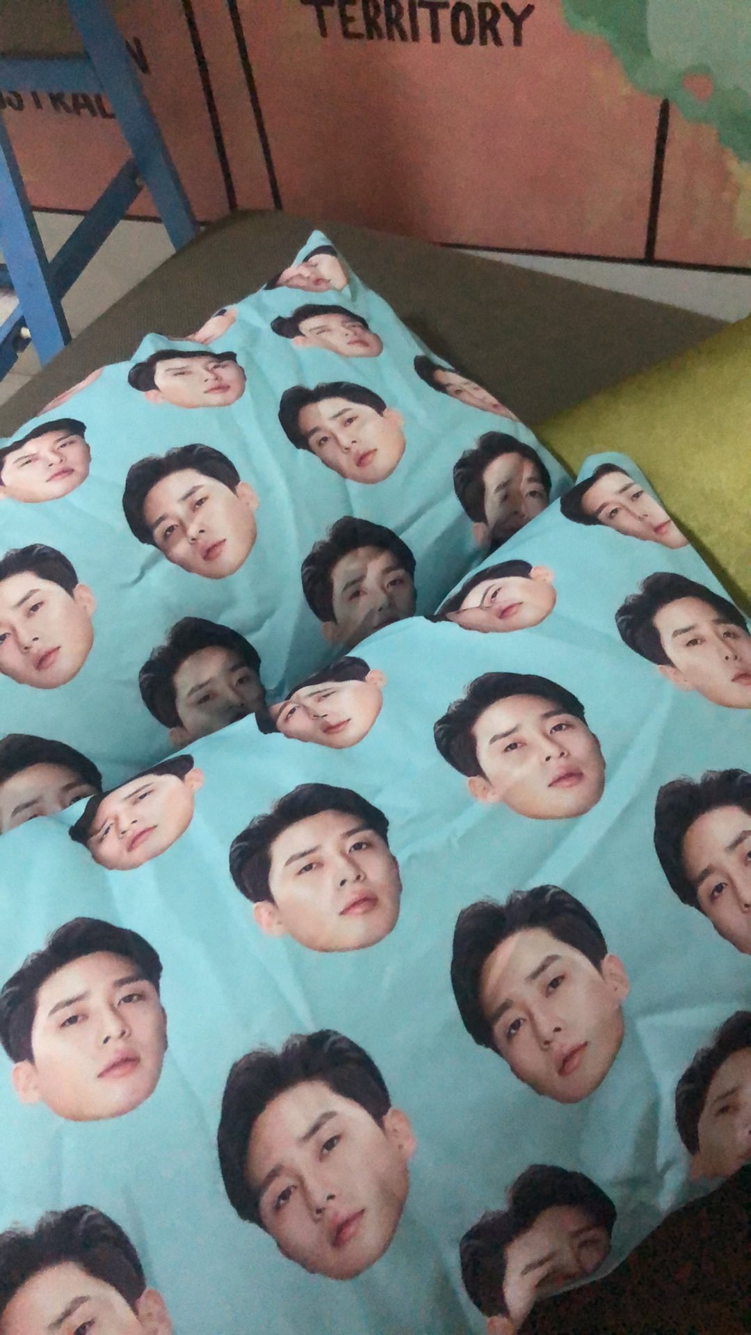 Custom Bantal Oppa Drakor Kim Seon Ho Hyun Bin 70 X 50cm