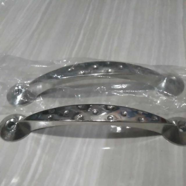 Tarikan Handel Laci Lemari Titik Bintik