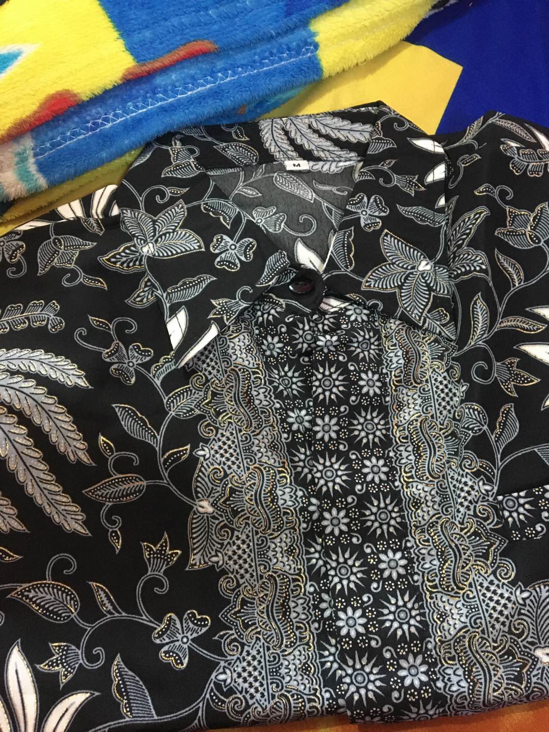 Couple Rok Plisket Shendy Maxi Jumbo Dan Kemeja Batik Pria