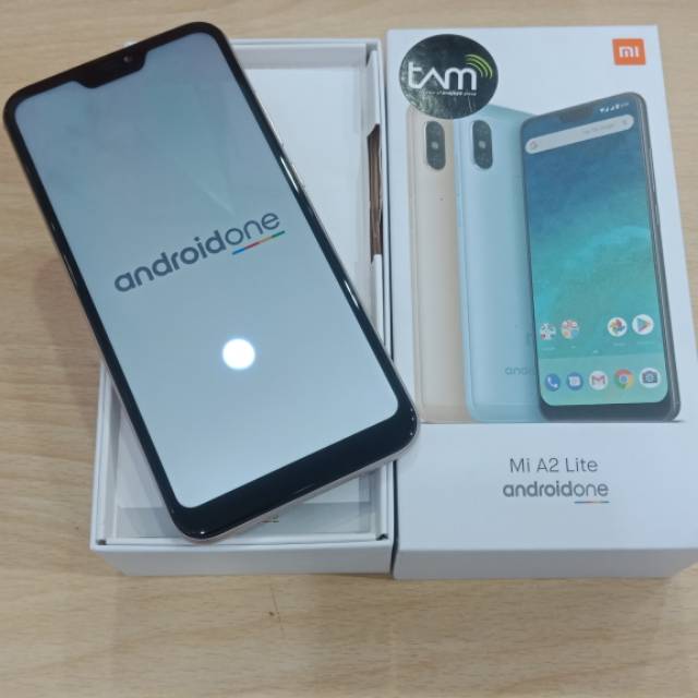 SECOND XIAOMI  MiA2 Lite 4/64 bekas garansi TAM. Full original