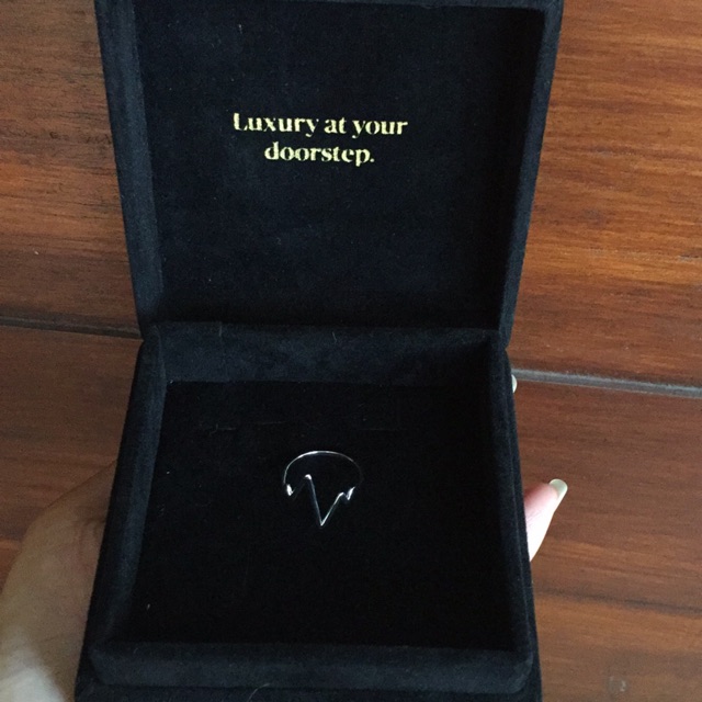 Cincin emas whizliz 9k