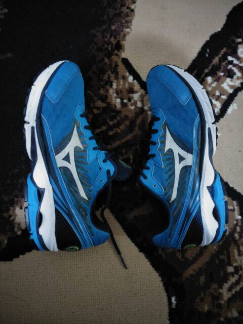 mizuno wave rider 1776
