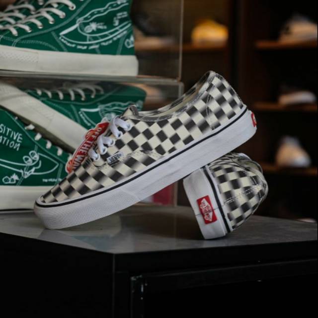 ** Vans Authentic Checkerboard Blur Black and white **