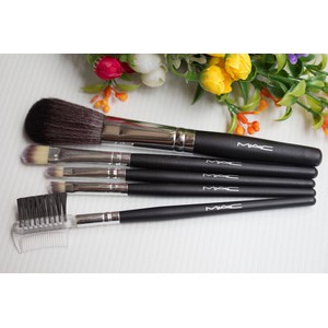 KUAS KOSMETIK MAC / KUAS MAKE UP MAC ISI 5