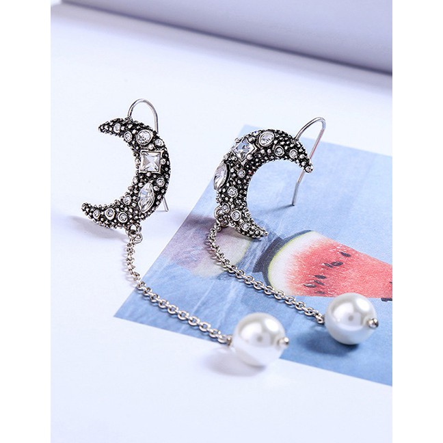 LRC Anting Tusuk Fashion Silver Moon Diamond Earrings F50791