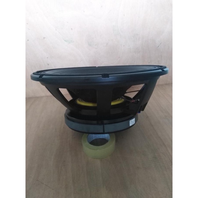 Speaker 18 Inch Model Rcf 18P500 P500 Subwoofer