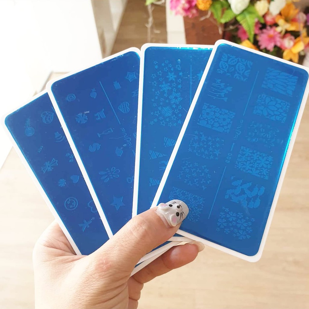

STAMPING PLATE / BOARD