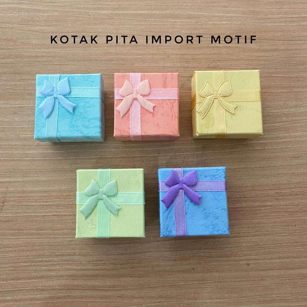 Kotak cincin single motif pita lucu cocok untuk kado hadiah cewek pacar